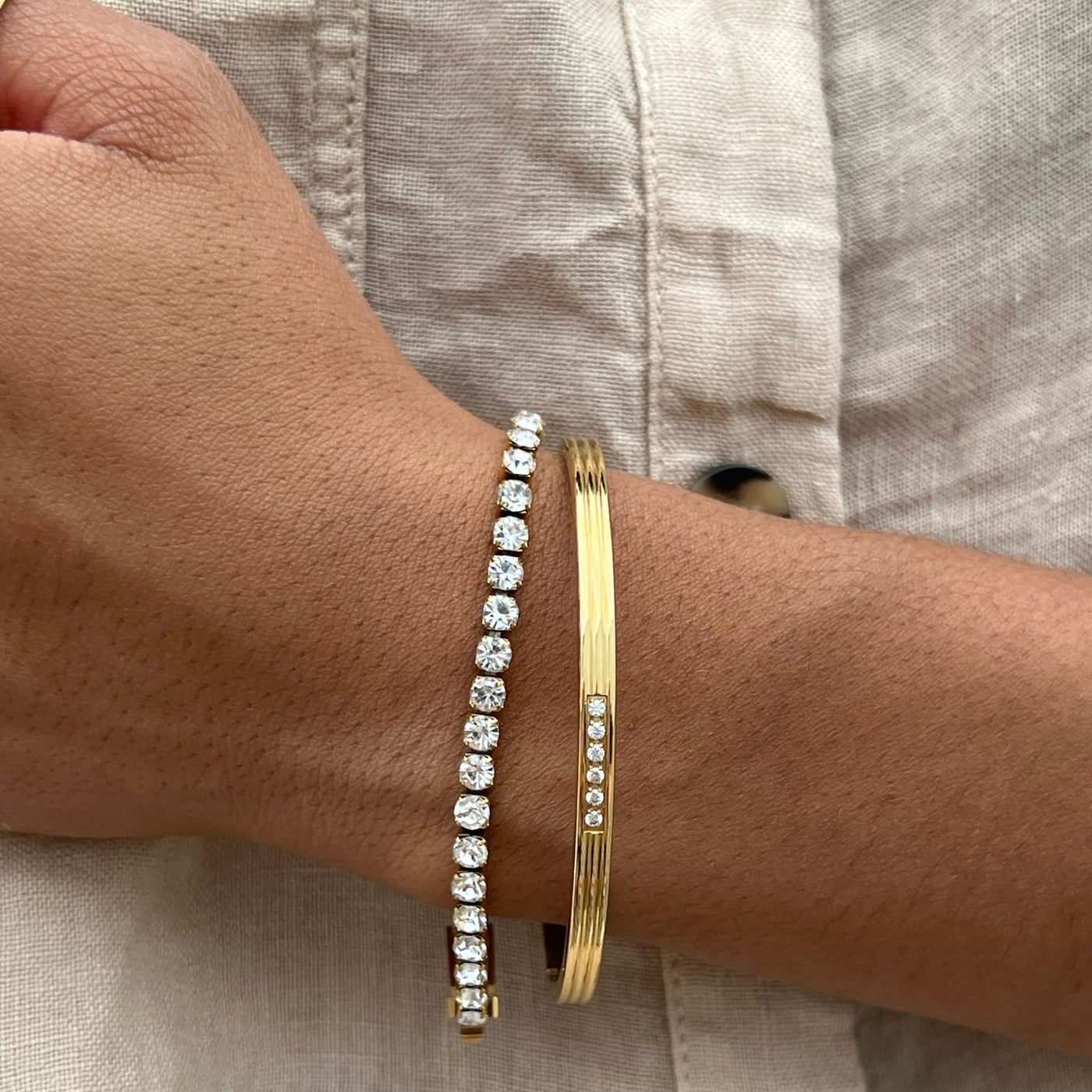 Cleo Bangle Bracelet - Ellie Vail